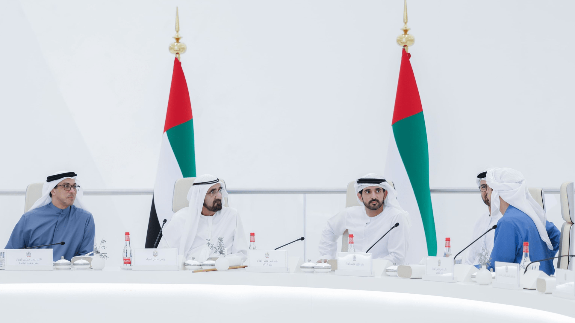 Mohammed bin Rashid chairs meeting of the UAE Cabinet