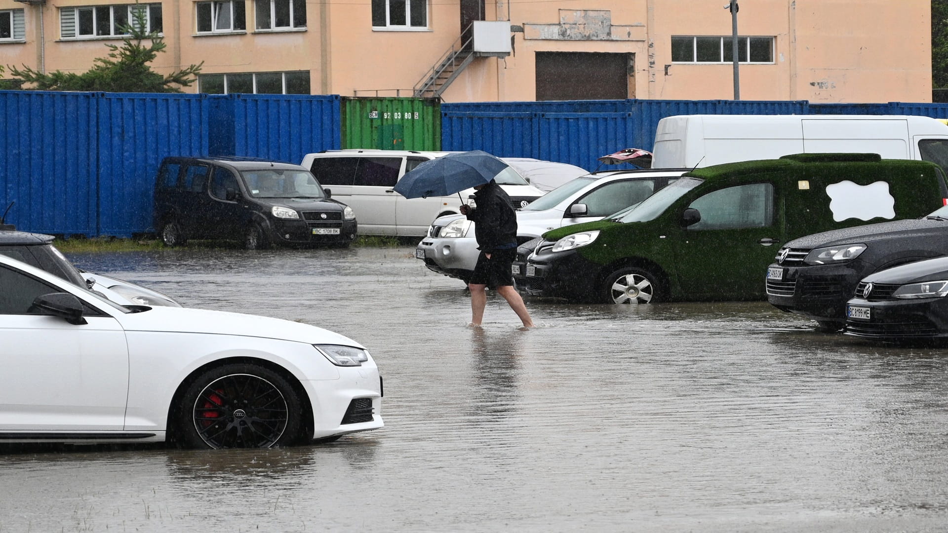 Floods in Russia’s Dagestan leave 60,000 without power
