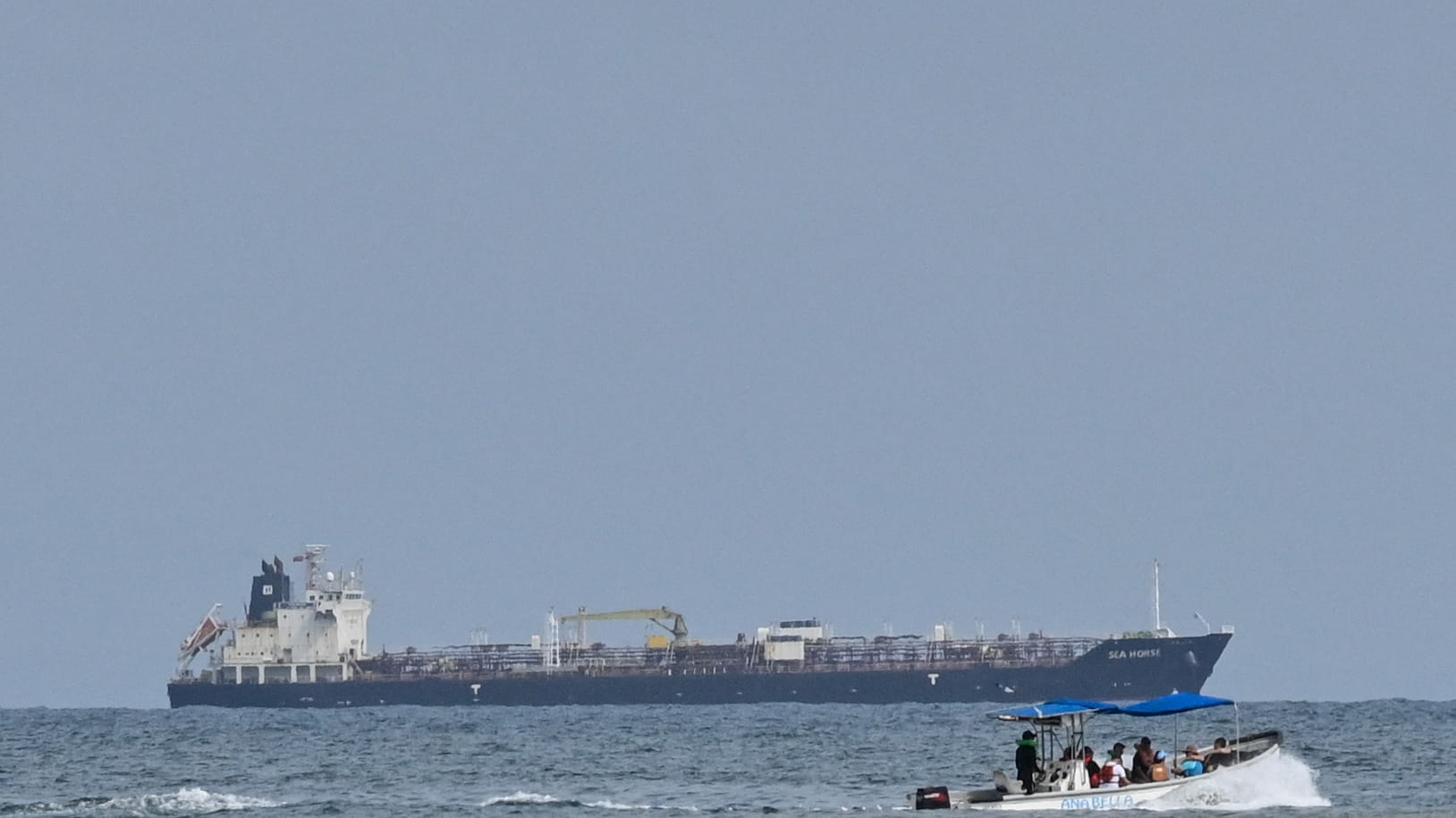  في تحد لحظر أميركي.. ناقلة نفط روسية تقترب من شواطئ كوبا