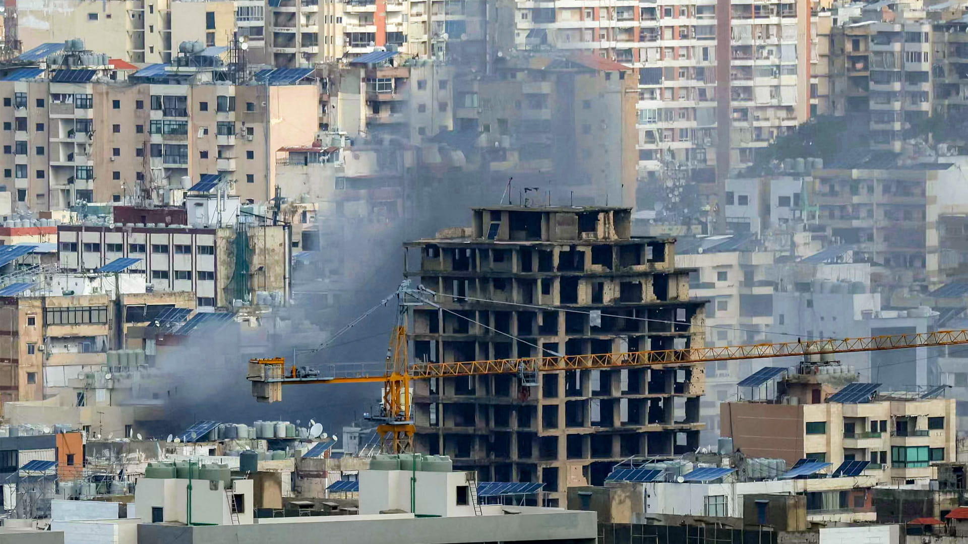 غارة جوية عنيفة تستهدف ضاحية بيروت الجنوبية بعد إنذار إسرائيلي