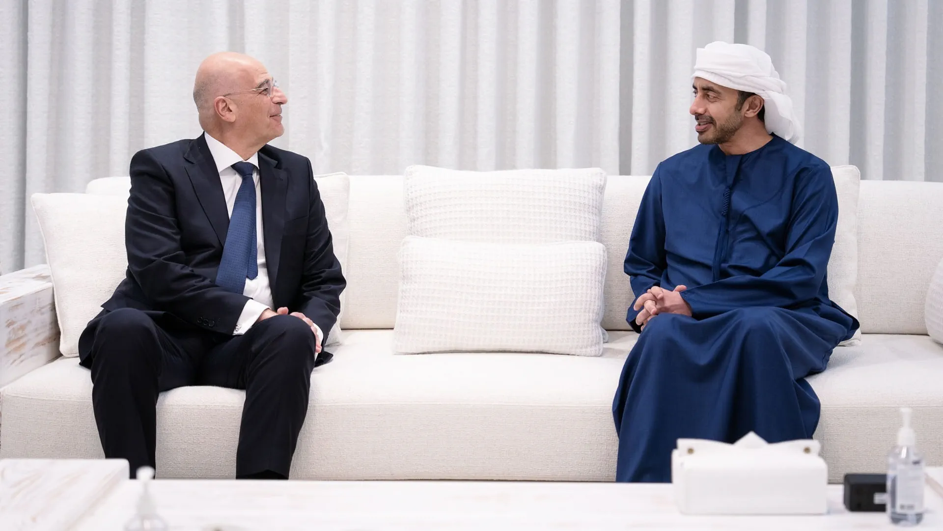 Abdullah bin Zayed meets Greek defence minister