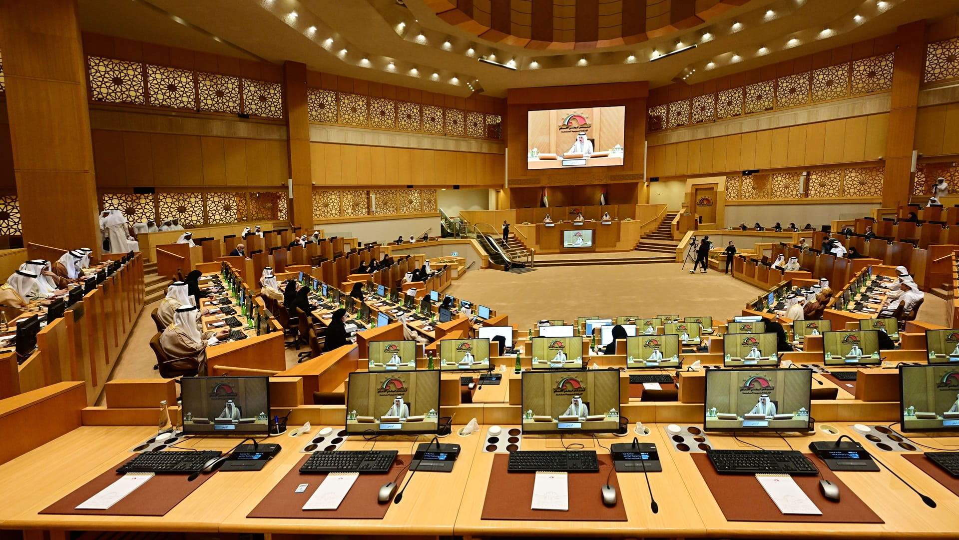 "الوطني الاتحادي" يتبنى توصيات بشأن سياسات وبرامج التعليم العالي 