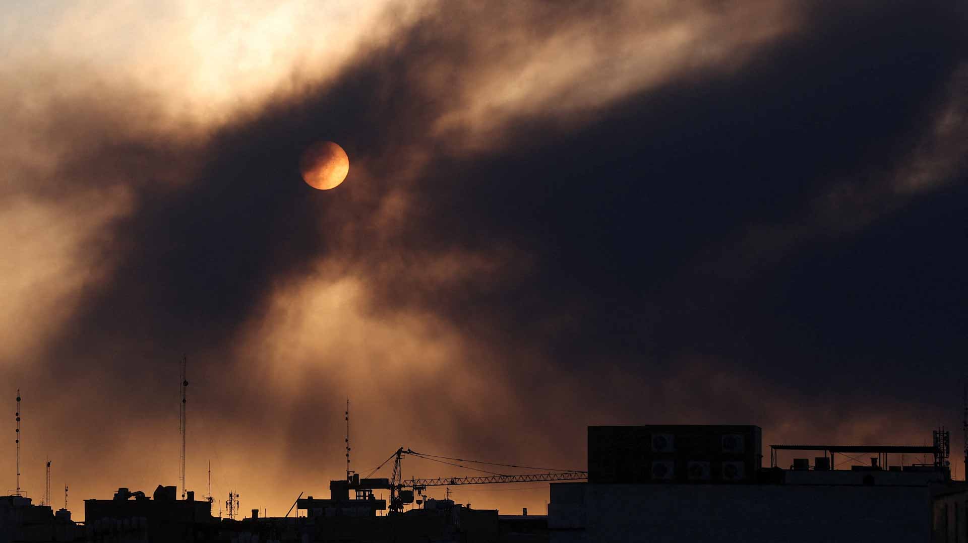الصين وباكستان تدعوان لإنهاء حرب الشرق الأوسط وعقد مباحثات سلام