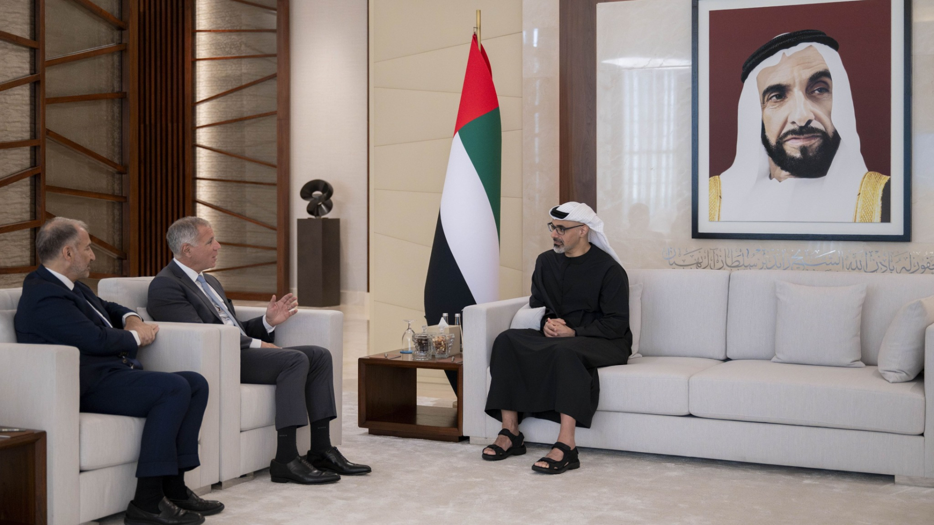 Image for the title: Khaled bin Mohamed bin Zayed meets Group CEO of HSBC 