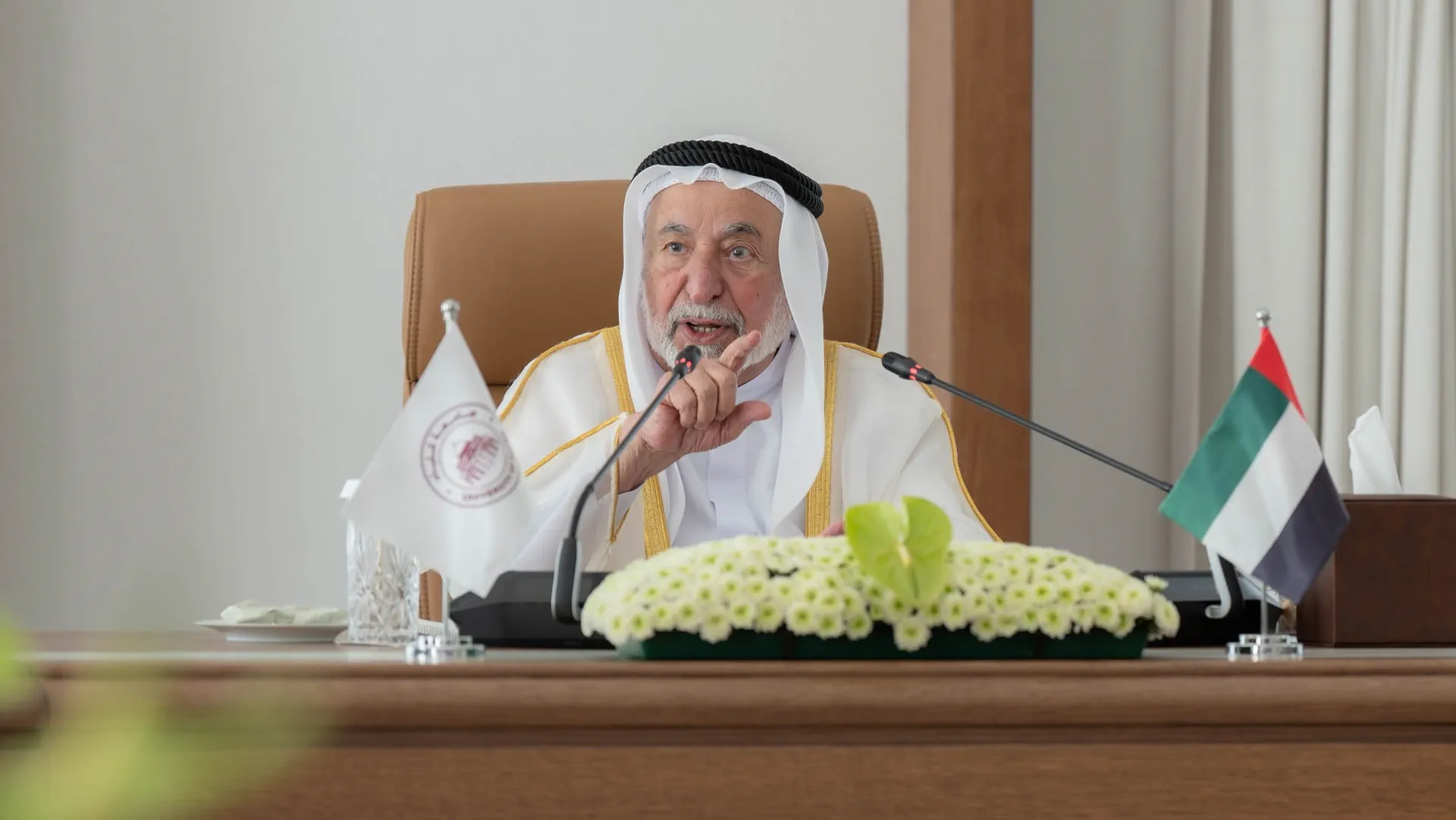 Sharjah Ruler at University of Kalba BoT meeting