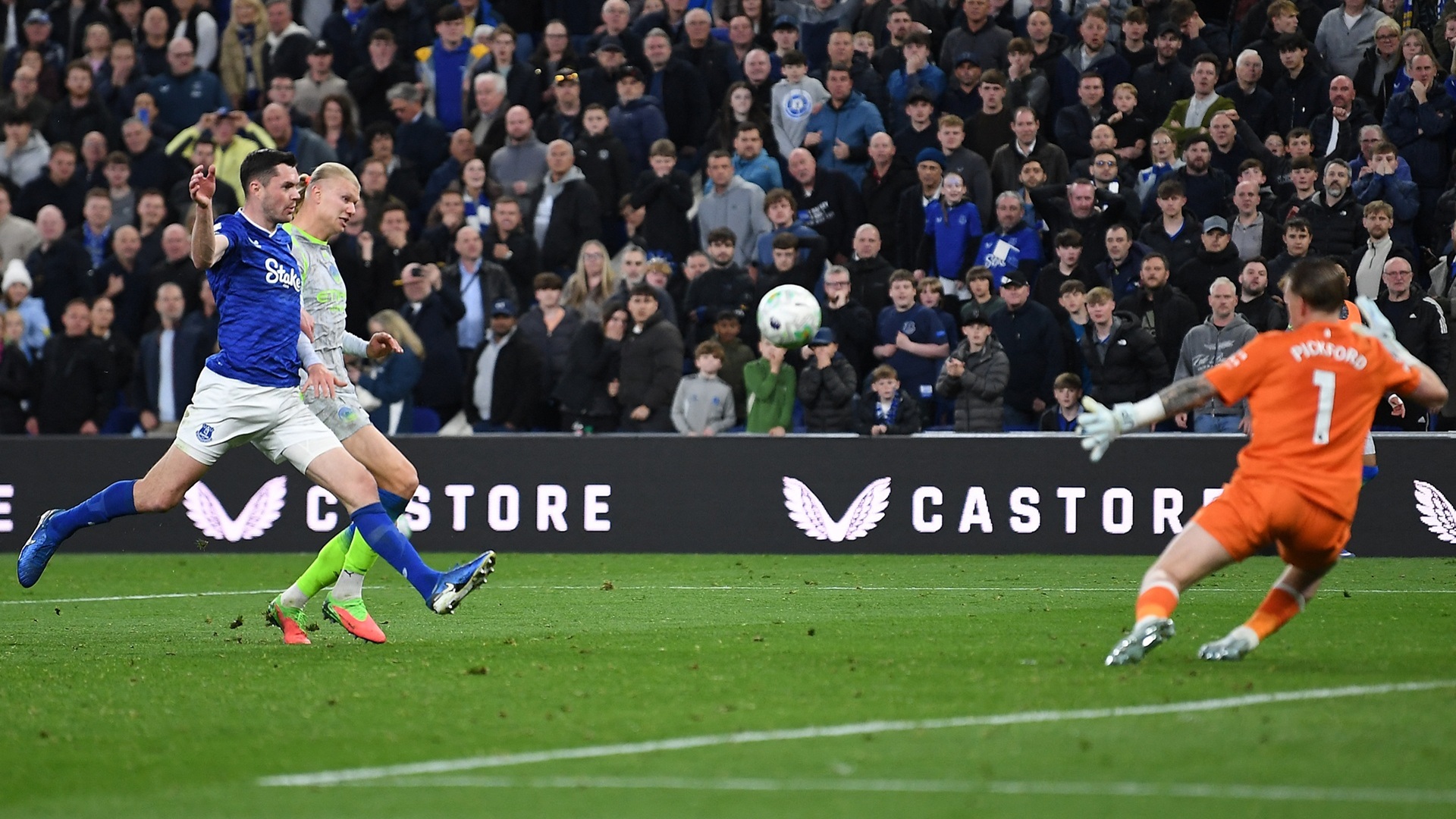 Everton derail Manchester City’s winning run in Premier League 