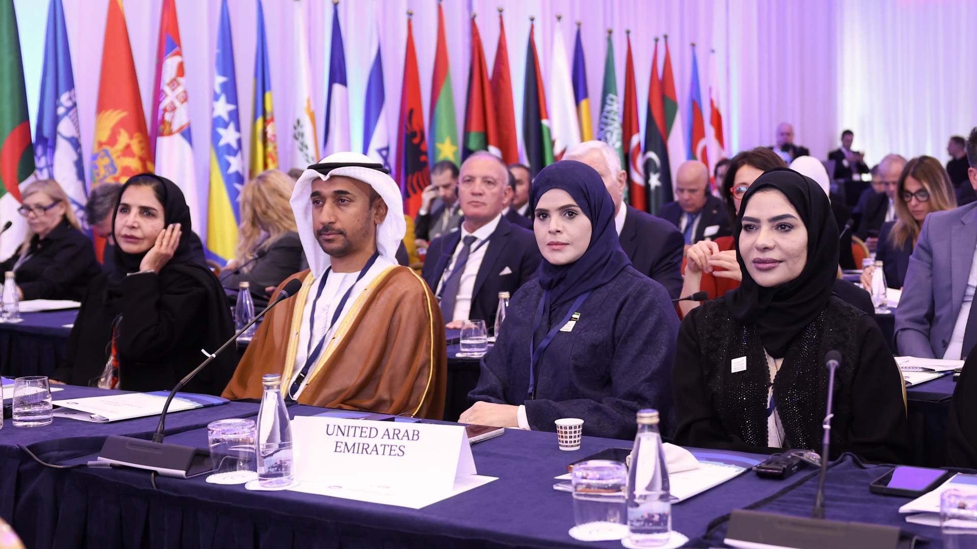 الوطني الاتحادي: العمل البرلماني يعزز حماية الملاحة والحوار الدولي 