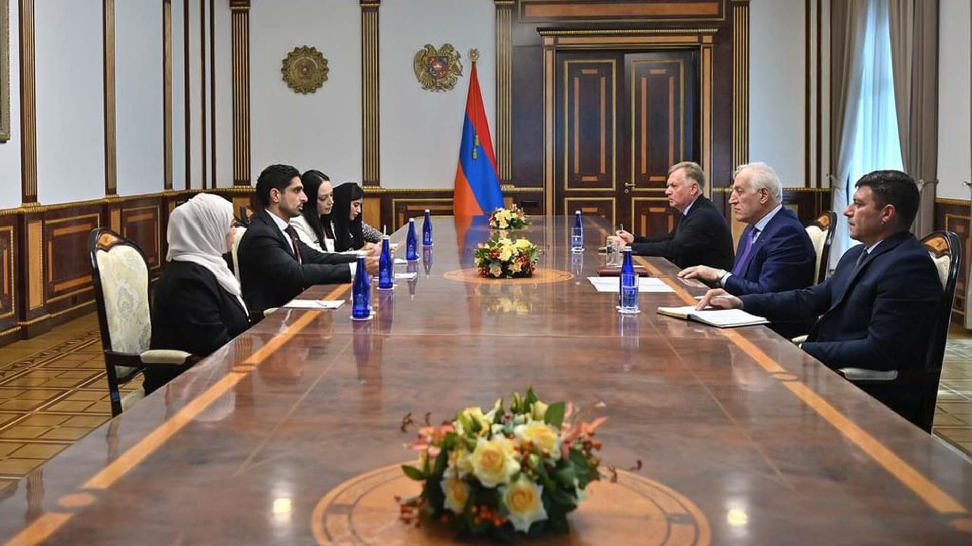 UAE, Armenia discuss bilateral cooperation 