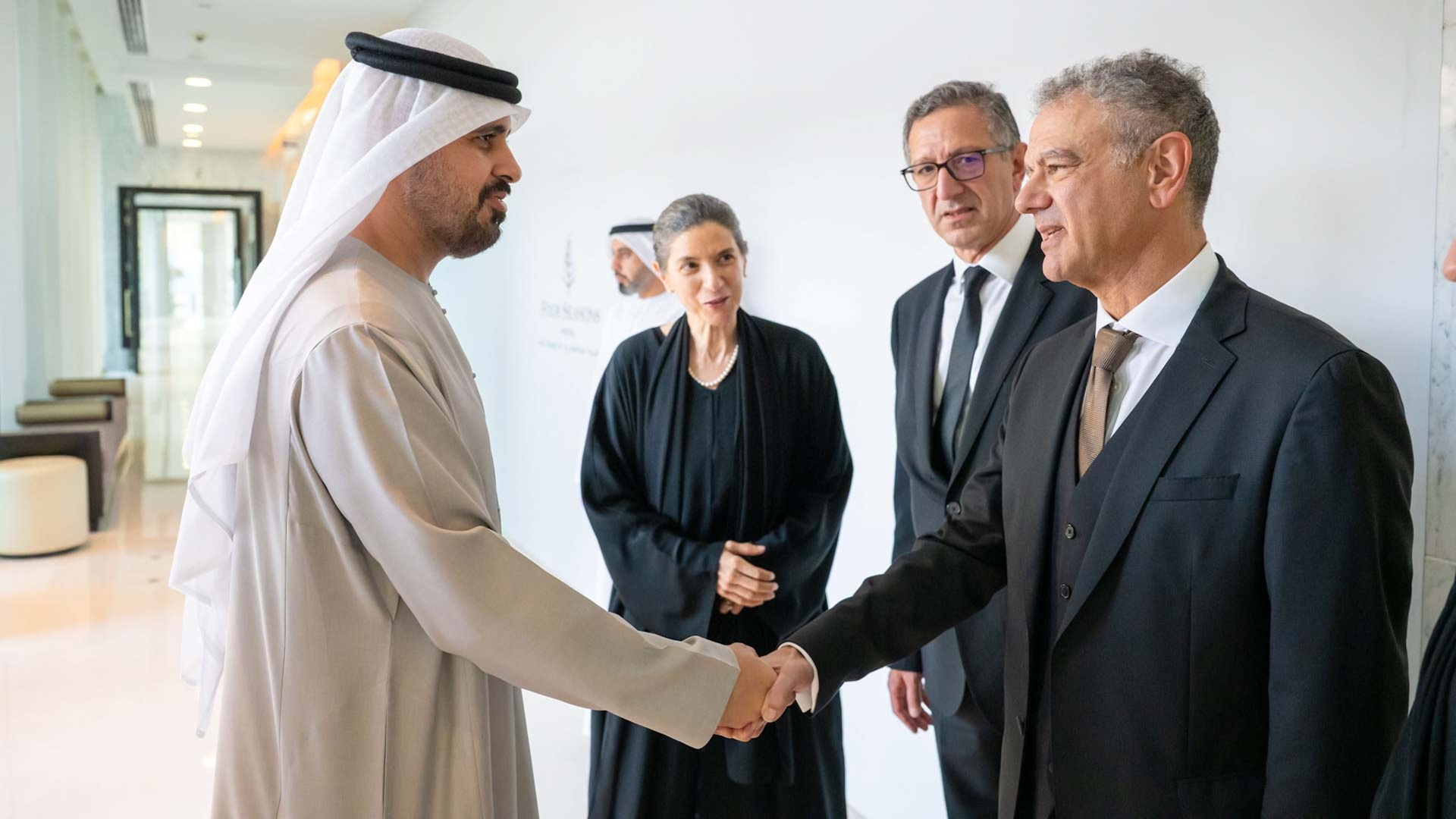 Theyab bin Mohamed offers condolences on passing of Nadia Barakat