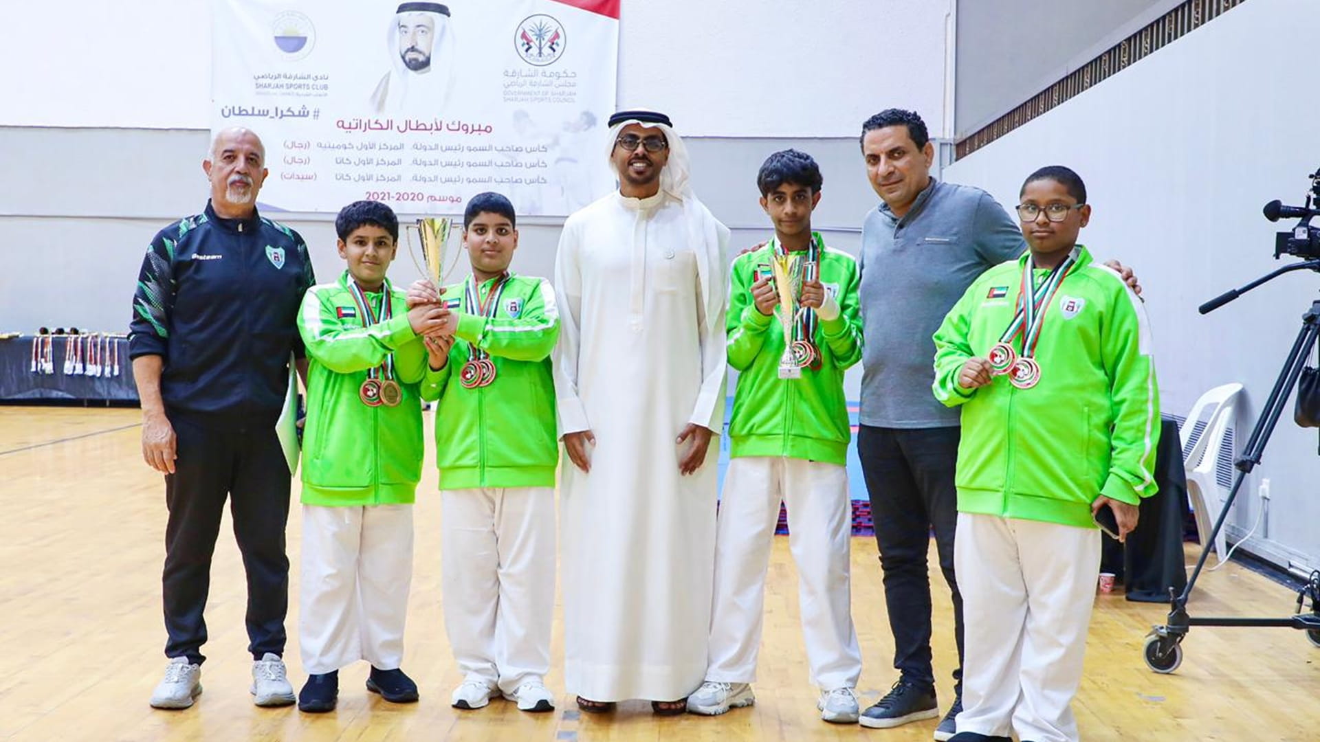 صورة بعنوان: "كاراتيه نادي دبا الحصن" يحصد برونزيتين في بطولة كأس نجوم الإمارات 