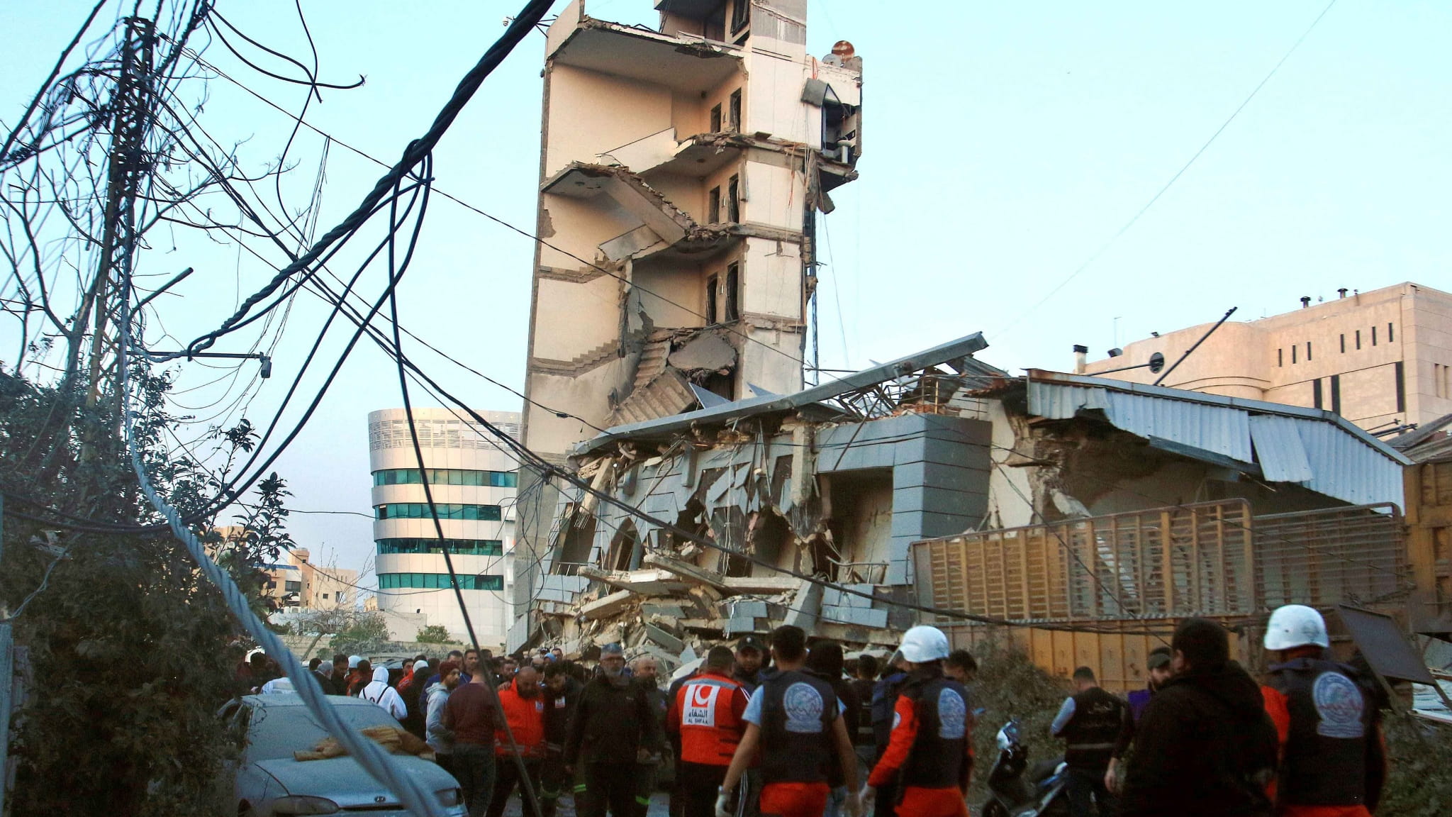 Image for the title: Israeli airstrikes kill at least 14, injure 13 in southern Lebanon 