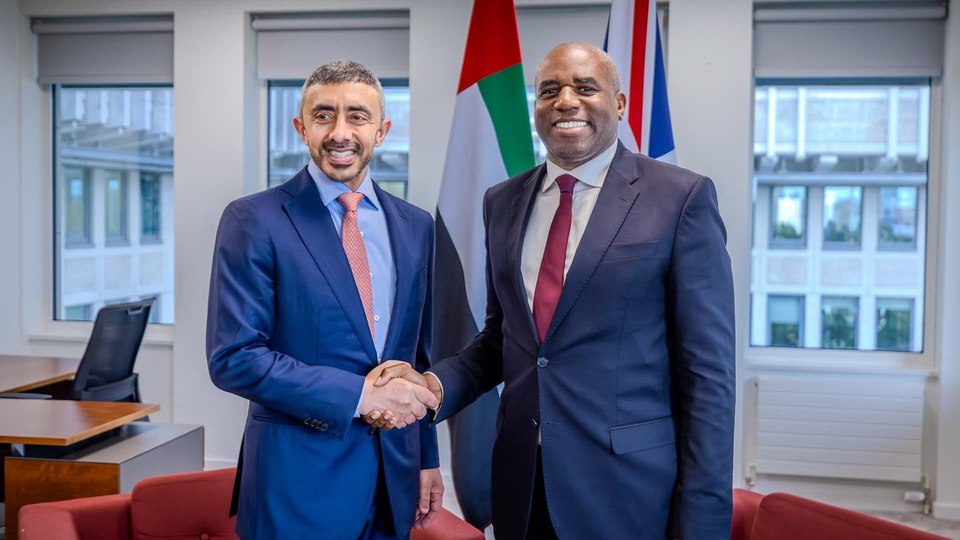 Abdullah bin Zayed and UK Deputy PM discuss regional security
