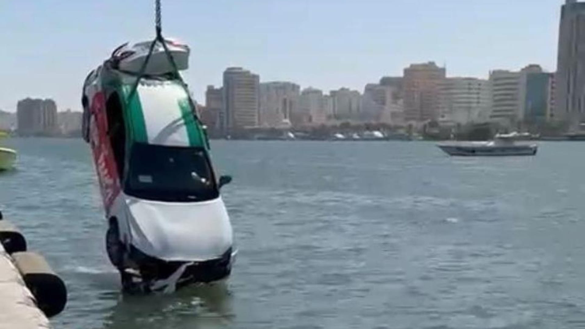 Civil Defence rescues driver from submerged car within 8 minutes 
