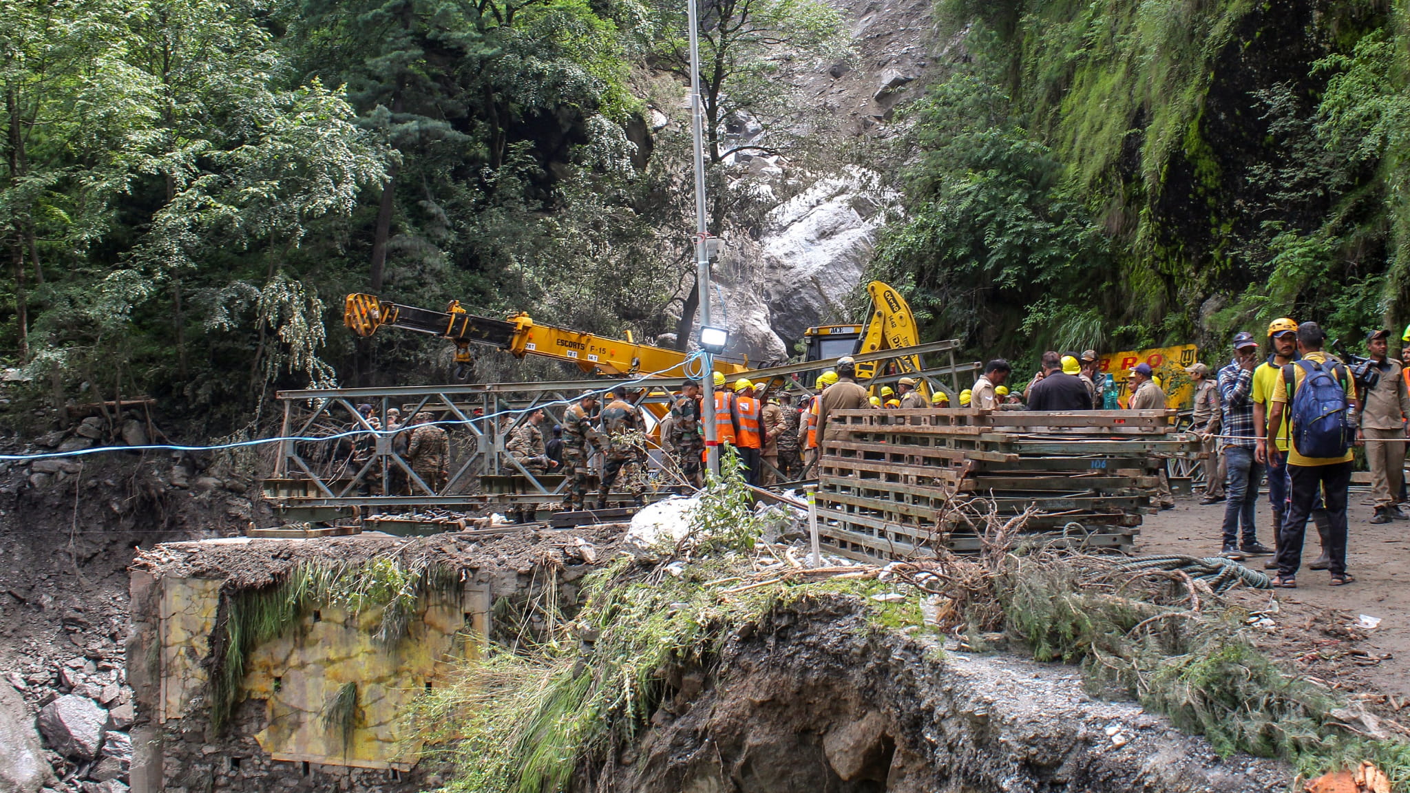 Nearly 90 killed as violent storm hits India’s Uttar Pradesh