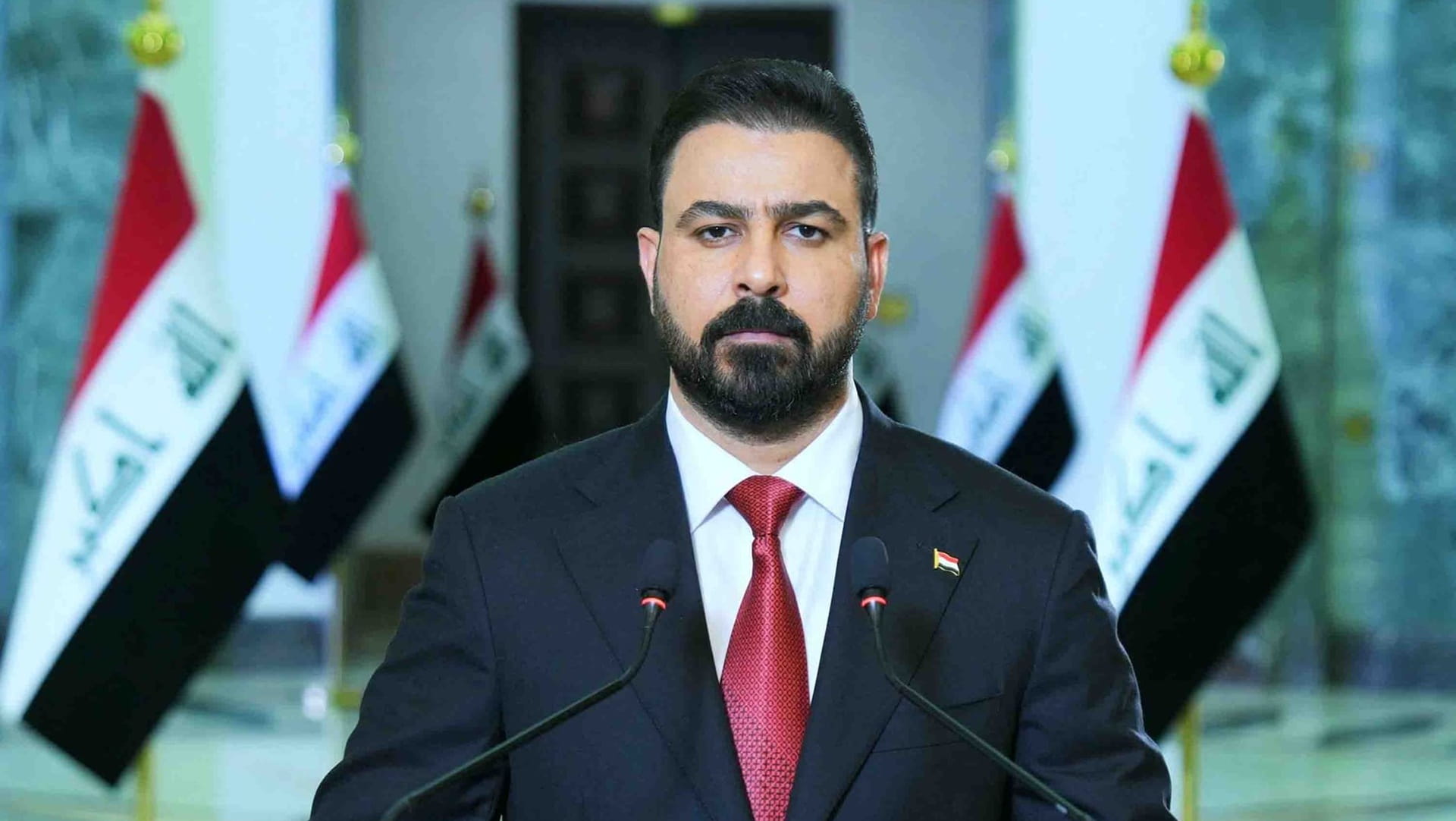 علي الزيدي رئيس الوزراء العراقي