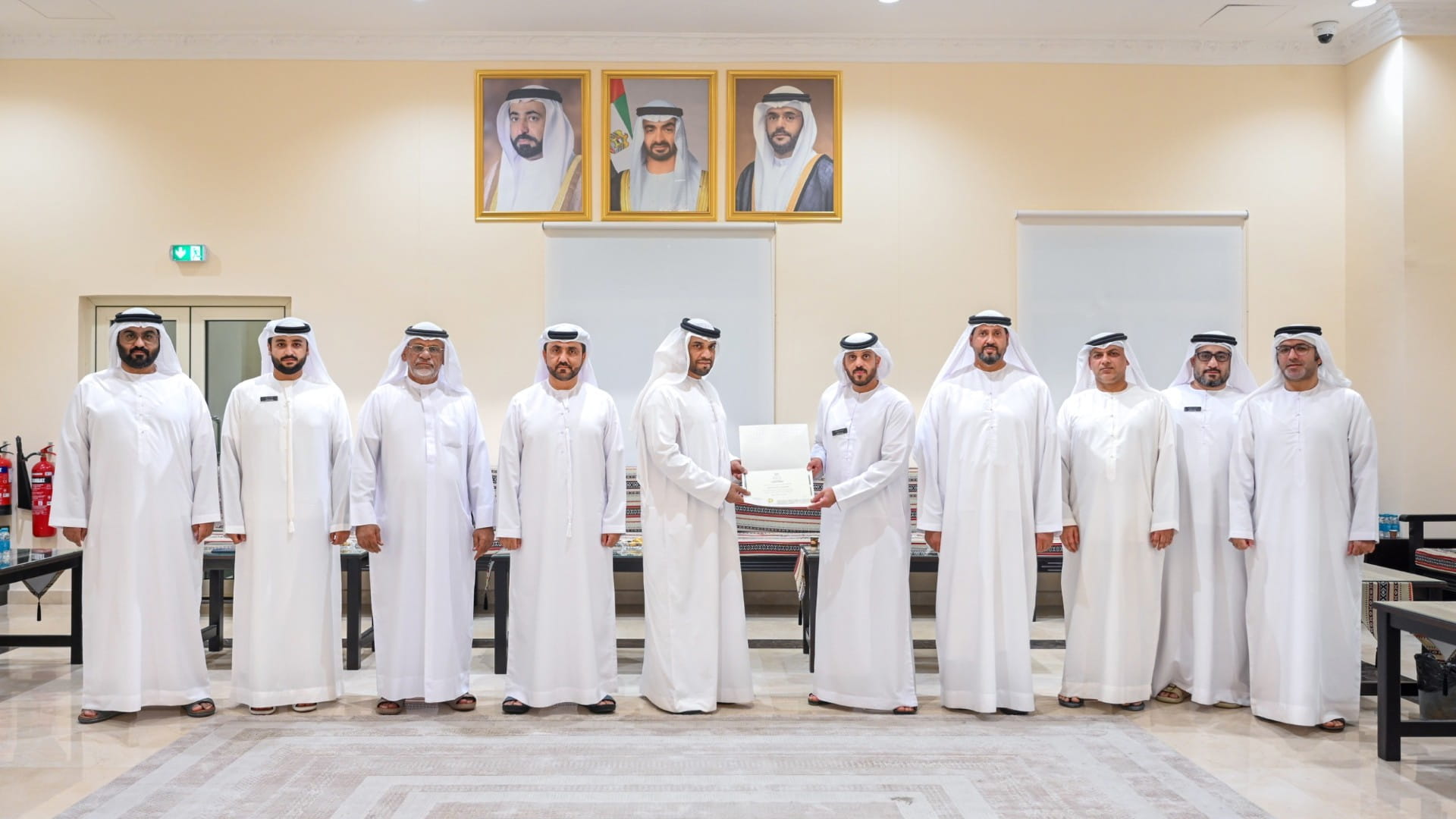 شرطة الشارقة تنظم برنامج "أسرتي سر سعادتي" لأهالي ضاحية الرقة