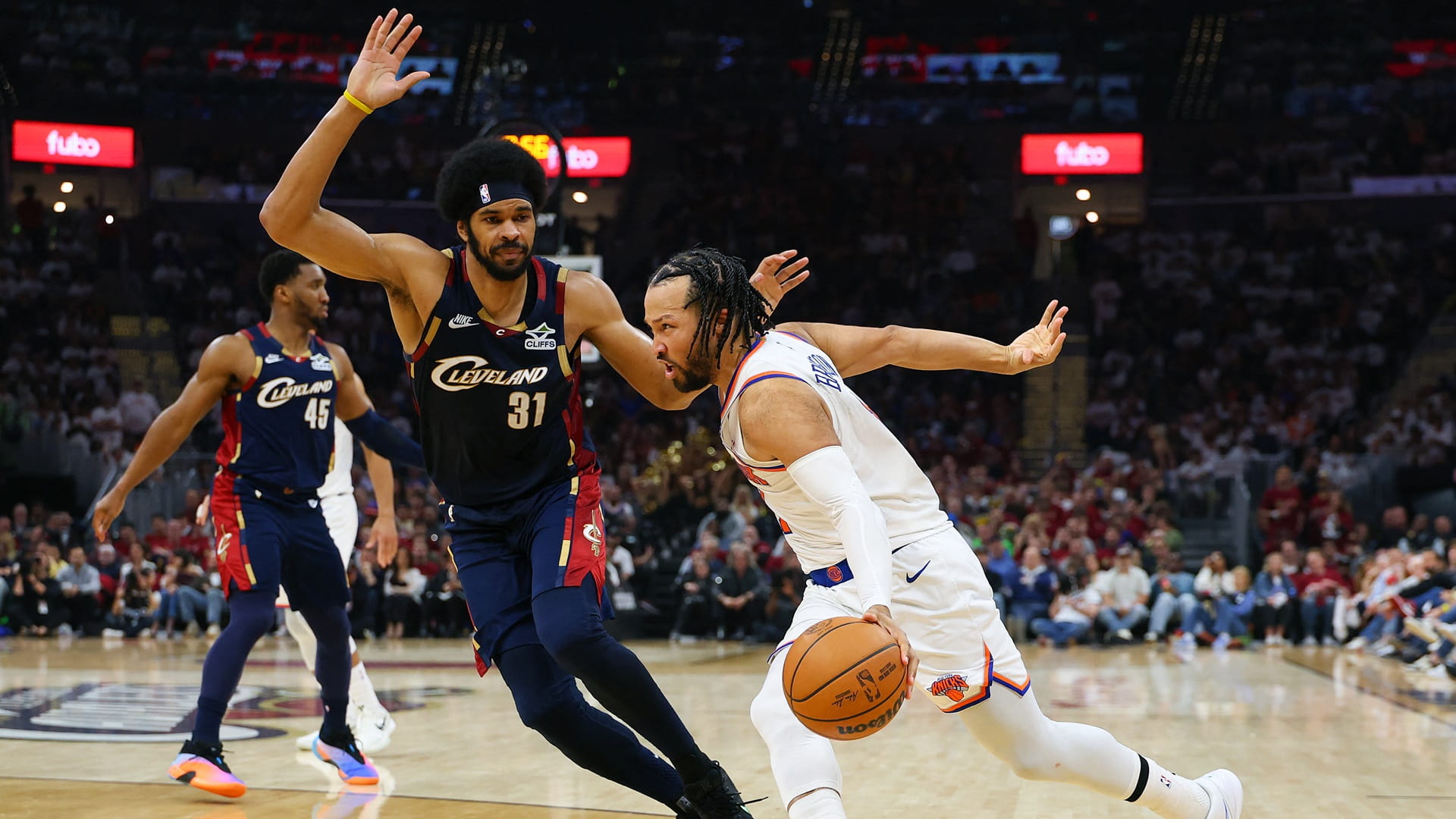 New York Knicks take 3-0 lead over Cavaliers in East final 
