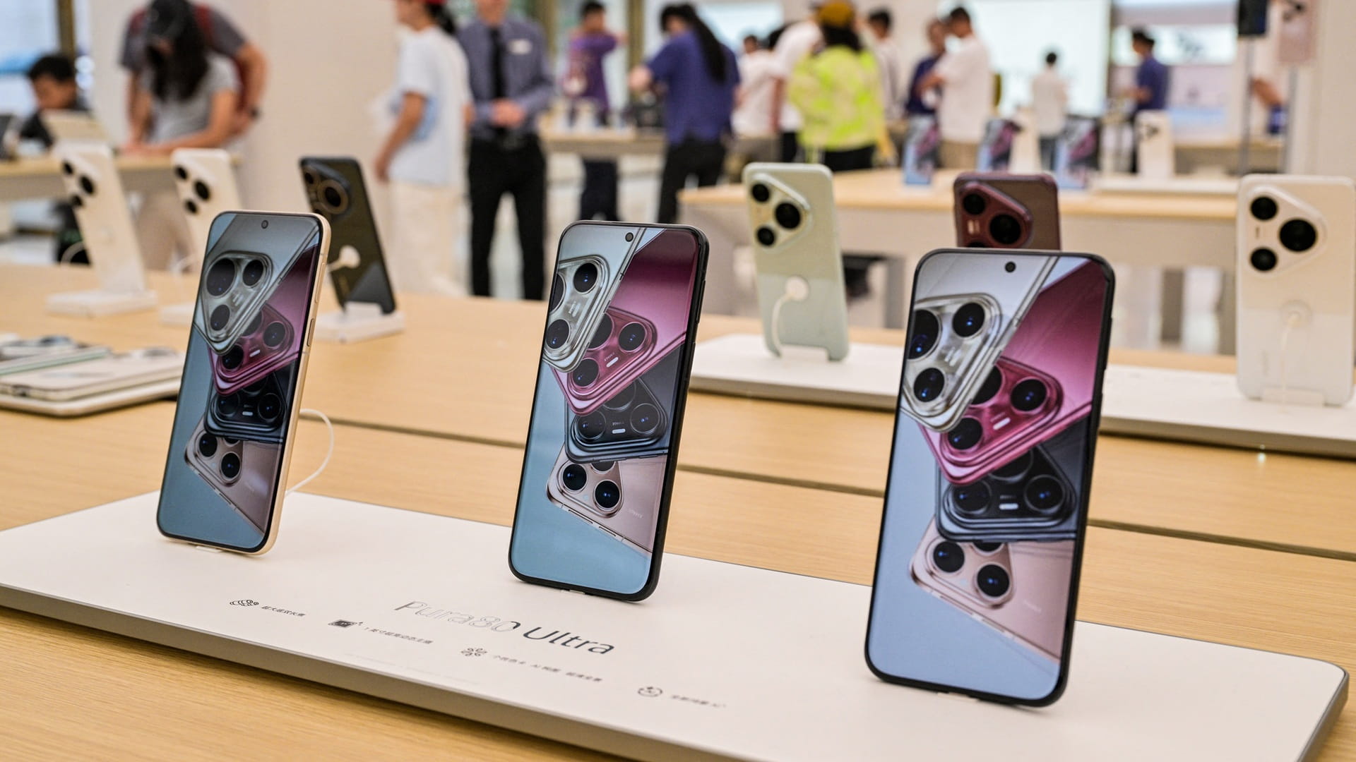 Image for the title: Huawei touts new chipmaking tech to sidestep US restrictions 