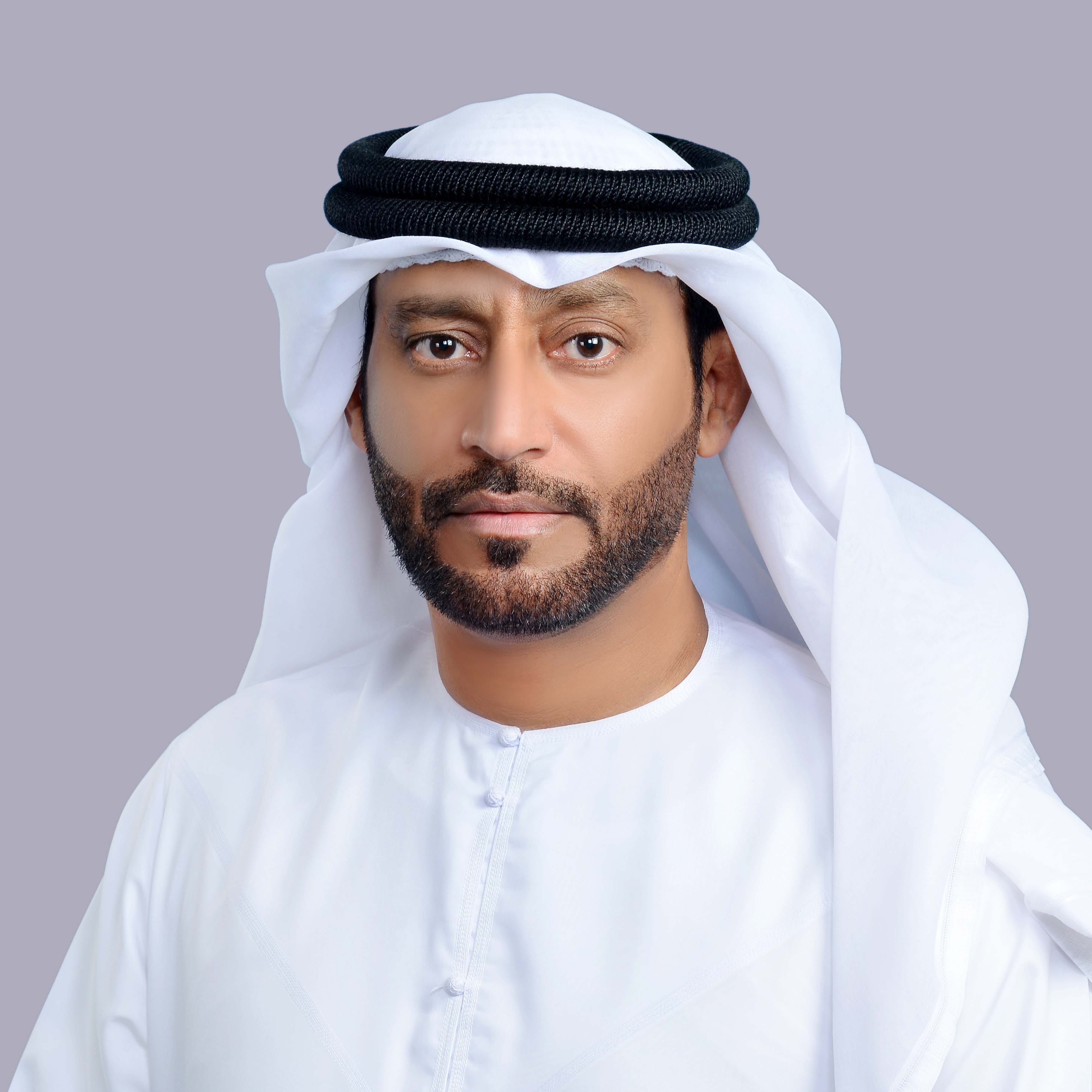 د . أحمد صالح النقبي )