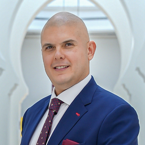 Luis M. Romero-Rodriguez)