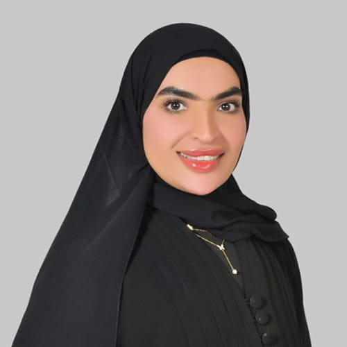 سعاد بطي الشامسي 