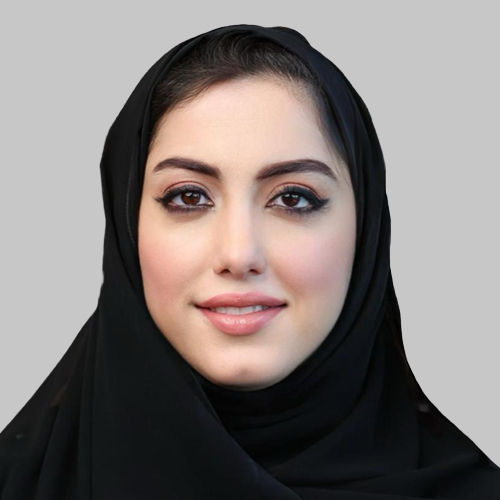 أسماء الريس)